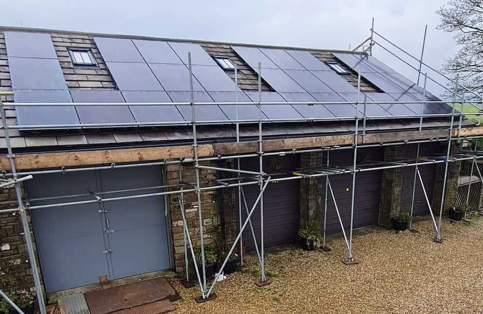 solar-panels-in-Runcorn